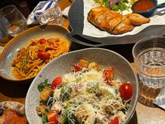 -JINNS锦时 steak&pizza(浸信会礼拜堂旧址店)