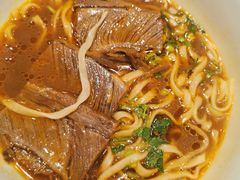 金牌红烧牛肉面-康师傅私房牛肉面(马泉营奥莱店)