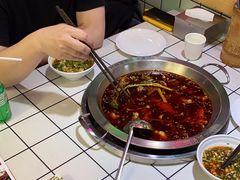 -蛙一刀·麻椒鱼火锅(金仙桥店)