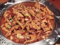 -胖哥俩肉蟹煲(万国店)