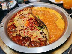 -沸炉重庆老火锅(军事博物馆店)