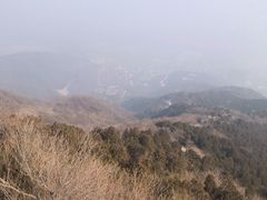 -鬼笑石后山停车场
