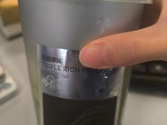 -喜茶(上海淮海中路渔阳里店)