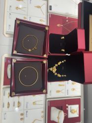 -周大福CHOW TAI FOOK(浦东八佰伴店)