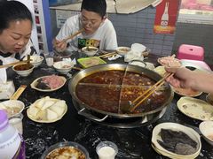 -储奇门鳝鱼火锅(总店)