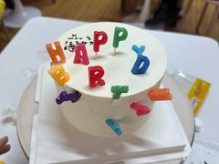 -三只小羊蛋糕DIY烘焙·拼豆·银饰(光谷店)