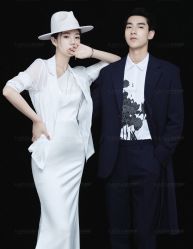 -雪中彩影婚纱摄影·微光艺术中心