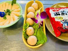 -生活如沸·顺德水牛奶火锅(大学路店)