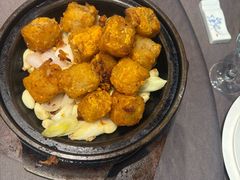 -香山湖家家宴(中山陵店)