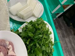 -濠轩阁特色生蚝火锅(水湾路店)