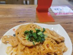-湘人龙记老长沙米粉(鸟巢店)