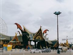 -七彩云南欢乐世界