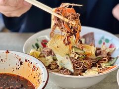-正宗胖子抻面馆(岭东路店)