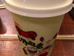牛油果榴莲奶昔-卡朋厨房(289艺术园区店)
