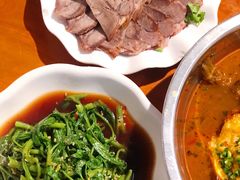凉拌卤牛肉-益华家菜屋(世茂店)