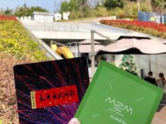 -UNI UNI(环亚凯瑟琳店)