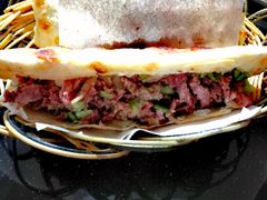 驴肉火烧-秦小龙驴肉火烧馆