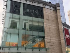 -优衣库(上海新梅联合广场店)