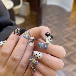 -雪儿·YuKi美甲美睫皮肤管理Salon
