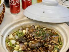 -品鲜村农家菜·阳澄湖大闸蟹(总店)