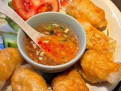 -大头虾越式风味餐厅(光明广场店)