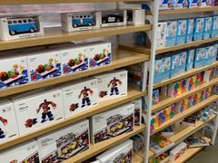 -名创优品(天津市河东万达广场店)