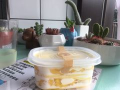 -蜜蜂小象·榴莲千层蛋糕(时代汇11栋店)