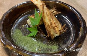 Burdock and Shrimp Tempura