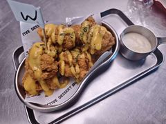 -W COLLECTIVE  DESSERT SHOP