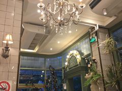 -玛格萝妮比萨屋(四平店)