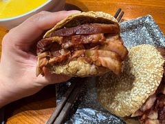 -老天桥酱肉烧饼夹肘子(天桥店)