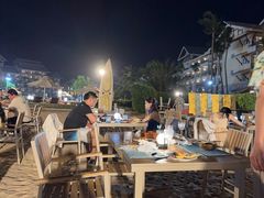 -亚龙湾希尔顿自助餐厅·海鲜·烧烤·沙滩BBQ·现场乐队