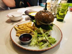 -阿妮叶李(光谷世界城店)