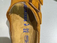 -文艺复兴百货(米兰大教堂广场店)