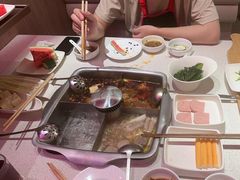 -海底捞火锅(杭州庆春路夜宵主题店)