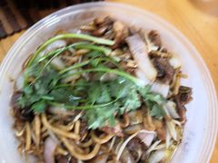-胡须佬鸡煲四季火锅店(石厦西村直营店)