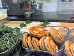 沙葱牛肉饼-沙州食驿·非遗小吃夜市