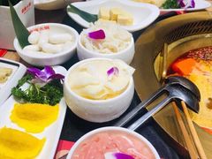-豪渝火锅(红谷滩万达店)