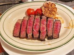 -MONICH牛排融合餐厅(和义大道购物中心店)