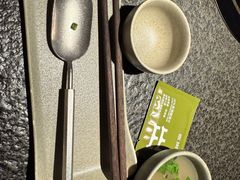 -三出山火锅(南京万象天地店)