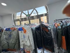 -布瑞琳洗衣(万泉新新家园店)