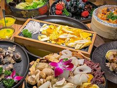 -一朵菌·野生菌探索家火锅(南亚店)