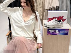 -枫叶小镇奥特莱斯