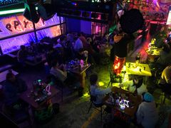 -UP嘻哈酒吧(粉巢店)