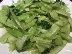 -喝丢一只鞋辣炒海鲜小烧烤(三八广场店)