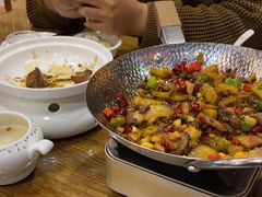 -老唐三下锅 ·张家界地标美食(溪布街店)