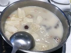 -煲王粤菜餐厅(中侨中心店)