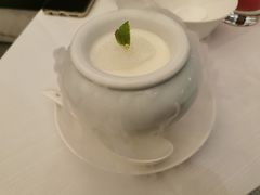 燕窝酸奶-北京厨房(西安SKP店)