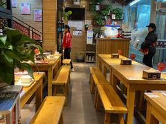 -管氏翅吧(护国寺店)