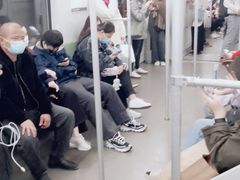 -南京西路(地铁站)
